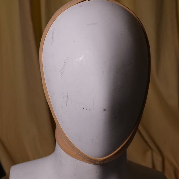 Nude Reusable V Line Mask Facial Slimming Strap Double Chin Reducer Chin Up Mask - Picture 3 of 4